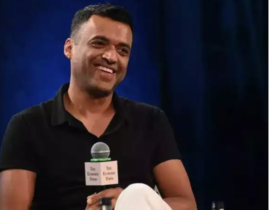 Zomato CEO demands Rs 20 Lakh in Chief of Staff Hiring, Netizens reacts